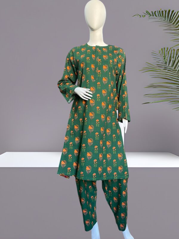 Green khaddar 2 Pc Suit