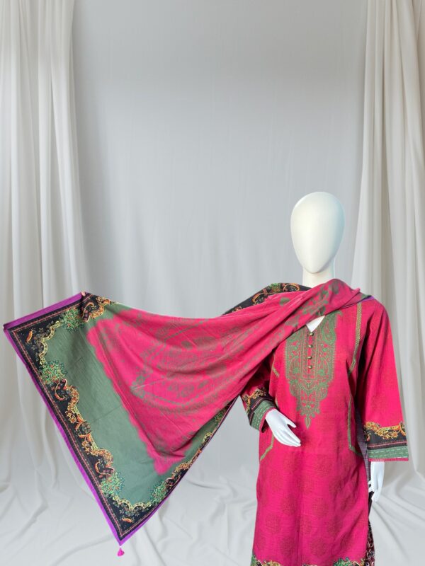 Pink khaddar 2 Pc shirt dupatta - Image 2